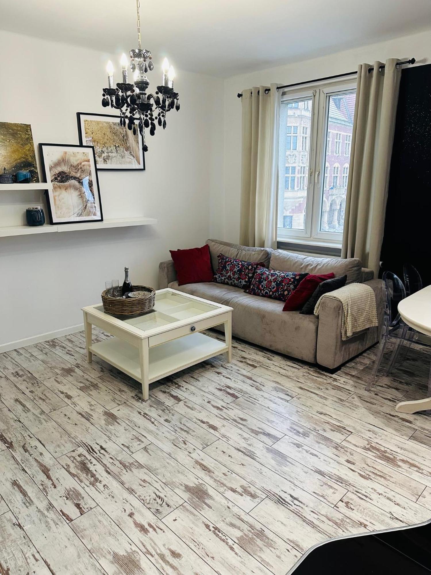 Rynek Apartament Tarnowskie Góry Esterno foto